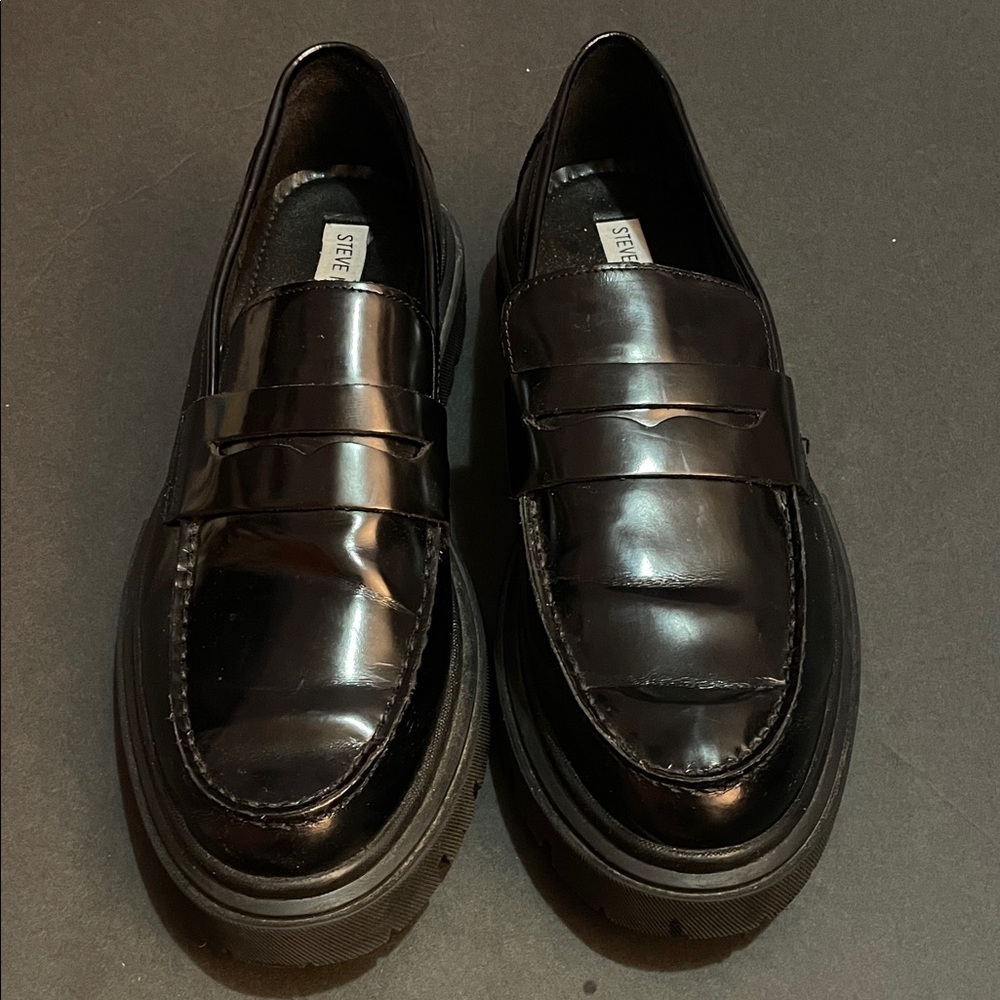 Men's Zephyr Patent Lug Penny Loafers size 11
